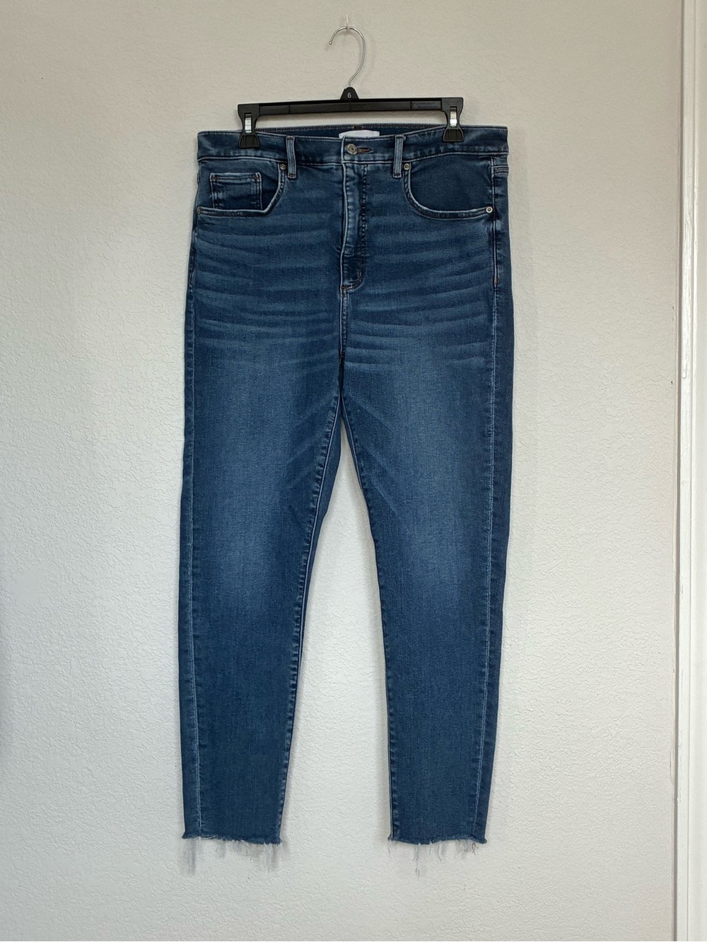 LOFT Modern Skinny Jeans Womens 31 12 Medium Wash Raw Hem Stretch Denim